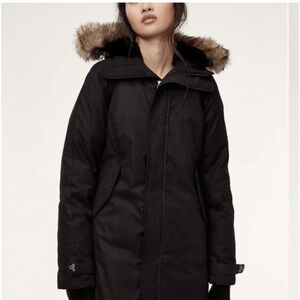 Aritzia TNA Avoriaz Vegan Parka